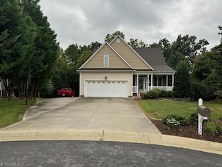 3128 Midland Ct, Burlington, NC 27215