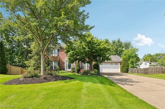 182 Clearwater Dr, Brunswick, OH 44212