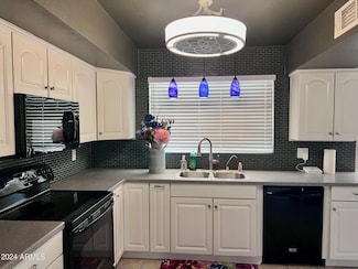1825 E South Mountain Ave, Phoenix, AZ 85042