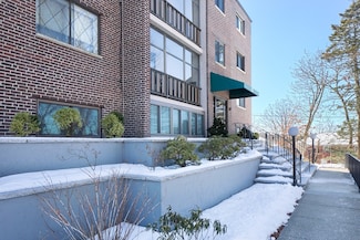 62 South St Unit 17, Quincy, MA 02169