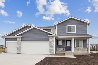 303 29th St SW, Altoona, IA 50009