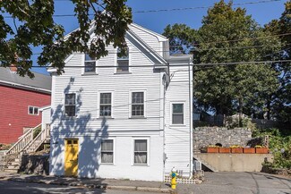 49 Sewall St, Marblehead, MA 01945