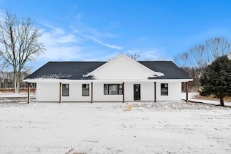 4633 Parman Rd, Stockbridge, MI 49285
