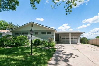 251 Ridge Dr, Manhattan, KS 66502