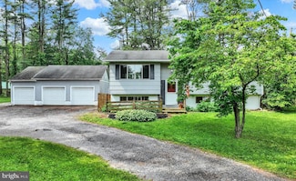 4315 Beckleysville Rd, Hampstead, MD 21074