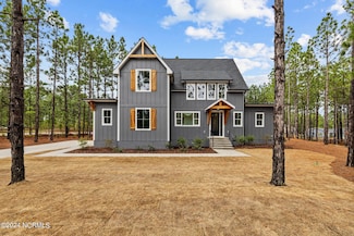 106 Bexley Ct, Seven Lakes, NC 27376