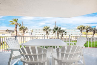 800 Sandcastle Dr Unit 112, Port Aransas, TX 78373