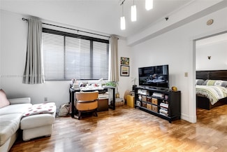 540 Brickell Key Dr Unit 210, Miami, FL 33131