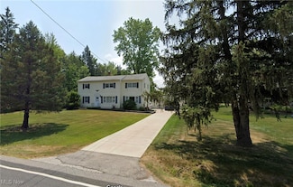 10031 Akins Rd, North Royalton, OH 44133