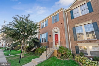 7728 Effingham Square, Alexandria, VA 22315