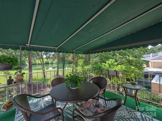 8311 Meadow Lakes Dr Unit 8311, Charlotte, NC 28210