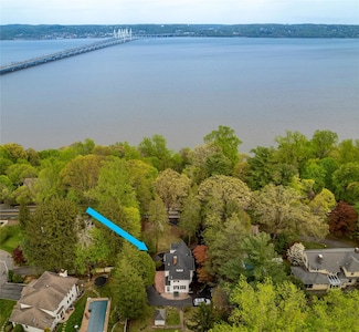 1002 Route 9w S, Nyack, NY 10960