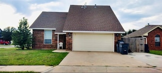 419 SW 79th St, Lawton, OK 73505