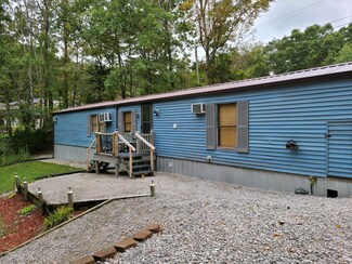 19 Helton Acres, Burnside, KY 42519