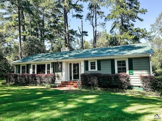 14 Pine Level Dr, Hawkinsville, GA 31036