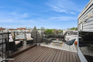 103 Ferry St Unit 2L, Jersey City, NJ 07307
