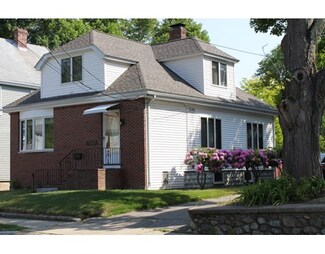 16 Walcott Ave, East Walpole, MA 02032