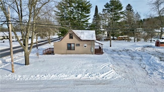 302 21st Ave E, Menomonie, WI 54751