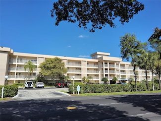 3151 S Palm Aire Dr Unit 301, Pompano Beach, FL 33069