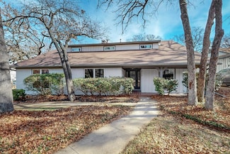 2916 Nottingham Dr, Denton, TX 76209