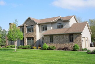 12129 Bayshore Blvd, Grabill, IN 46741