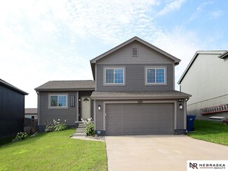 14505 Sunrise St, Bennington, NE 68007