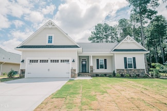 219 Crescent Dr, Dunn, NC 28334