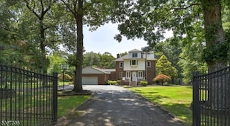47 Woods Rd, Hillsborough, NJ 08844