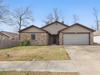 1173 Tulip Haskell St, Benton, AR 72015