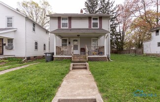 1733 Macomber St, Toledo, OH 43606
