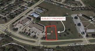 2021 Green Oaks Blvd, Arlington, TX 76018