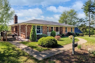 4508 N Lee Hwy, Fairfield, VA 24435