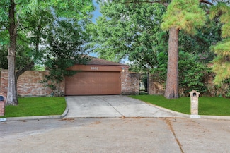 6902 Enns Ln, Spring, TX 77379