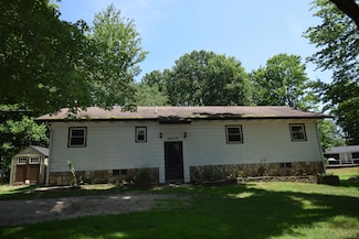 46379 Leedy Point Rd, Bloomingdale, MI 49026
