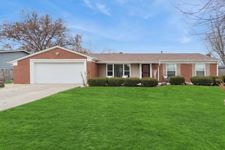 60 Fernwood Rd, Montgomery, IL 60538