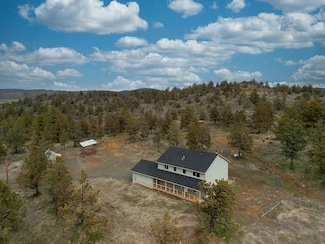 9451 Egert Rd, Bonanza, OR 97623