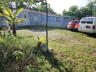 12845 NE 4th Ave, North Miami, FL 33161