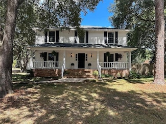 1625 Norwich Ct, Mobile, AL 36695