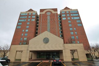 206 Admirals Walk Unit 206, Buffalo, NY 14202