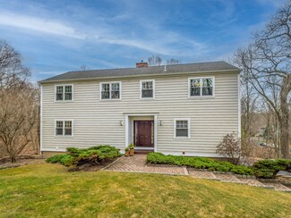 5 Sleepy Hollow Rd, Ridgefield, CT 06877