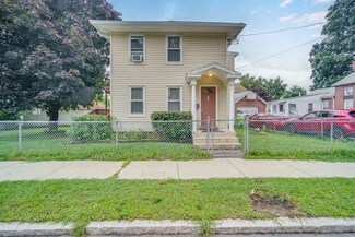 120 South St, Chicopee, MA 01013