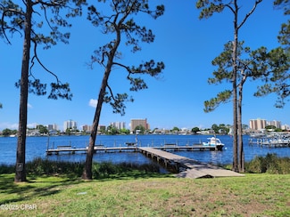 6901 N Lagoon Dr Unit 15, Panama City, FL 32408