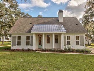 249 Camellia Oaks Ave, Tallahassee, FL 32308