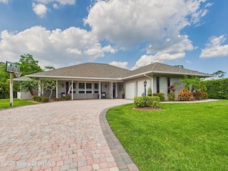 71 Blue Island St, Sebastian, FL 32958