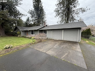 16861 SE Sager Rd, Happy Valley, OR 97086