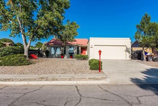 775 Frontier Dr, Las Cruces, NM 88011