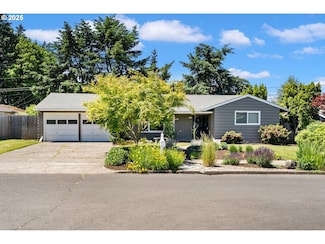 9885 SW Bonnie Brae Dr, Beaverton, OR 97008