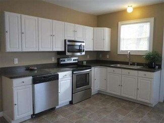50 Princeton St, Springfield, MA 01109