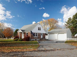 324 Butterfield Ave, Watertown, NY 13601