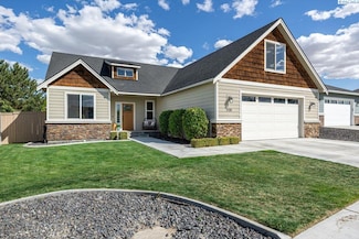 1150 N Montana St, Kennewick, WA 99336